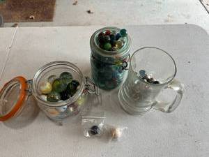 lot 411 image: Marbles