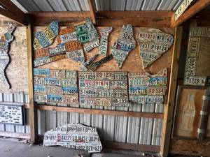 lot 507 image: License Plate Artwork of Every State in America - WOW - Yes All 50 States