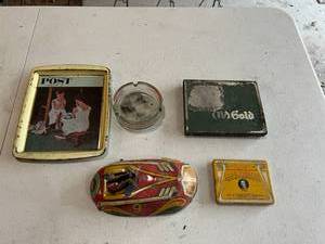 lot 436 image: Mixed Vintage Lot