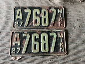 lot 468 image: Matching 1927 MN Plates