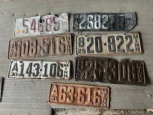 lot 483 image: Early MN License Plates - 1915 - 1920, 1925, 1927, 1930, 1931