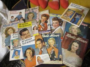 lot 100 image: 1940s and 50s TV Radio Mirror Mag...