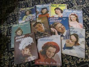 lot 102 image: 1940s and 50s TV Radio Mirror Mag...