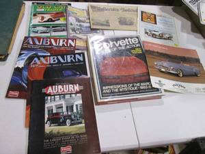 lot 116 image: Lot of assorted vintage car themed ...