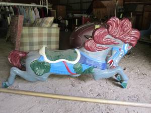 lot 14 image: Authentic Carnival Merry-Go-Round C...