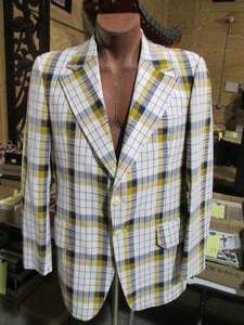 lot 133 image: Mens Cream with Blue and gold plai...