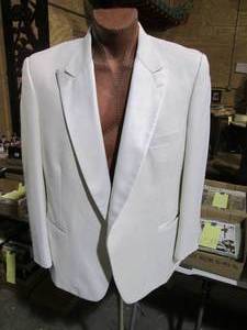 lot 135 image: Mens Christian Dior White Formal R...