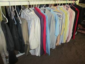 lot 144 image: Mens name brand size L-XXL button ...