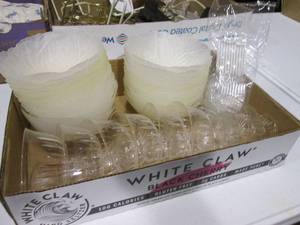 lot 171 image: lotvof Vintage plastic Desert bowls...