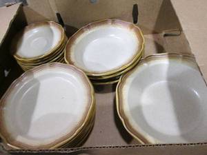lot 200 image: Mikasa Whole wheat Stoneware plates...