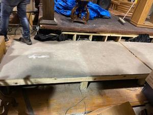 lot 7 image: Multi-segmented wooden stage for fa...