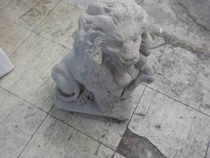 lot 1 image: Cement Lion 20 x 20...
