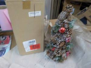 lot 2 image: 2 Pine Cone Lighted Tree Dcor ne...