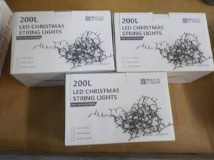 lot 29 image: 3 Yasenn LED Xmas String Lights...