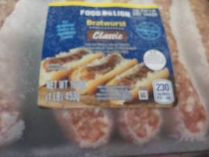 lot 82 image: 12 - 16 oz Frozen Pkgs Food Lion Cl...