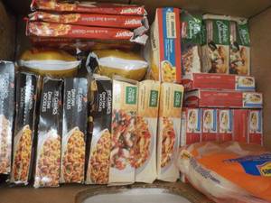 lot 102 image: Box of Frozen Food - everything Pic...