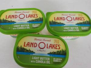 lot 125 image: 3 - 24 oz Frozen Land O Lakes Light...