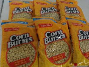 lot 137 image: 6 - 12oz Bags Malt O Meal Corn Burs...