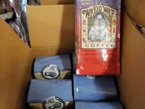 lot 148 image: 6 - 12 oz Bags Whole Bean Wicked Wo...