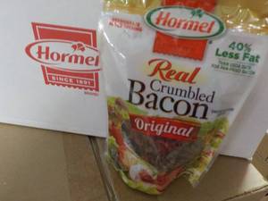 lot 163 image: 12 - 4.3 oz Bags Hormel Real Crumbl...