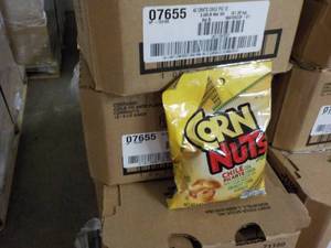 lot 181 image: 2 - 12 ct Boxes CoinNuts Chile Pica...