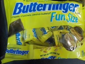 lot 226 image: 6 - 10.2 oz Pkgs Butterfinger Fun B...