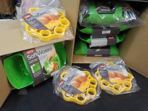 lot 260 image: 10 OXO Softworks Kitchen Products...
