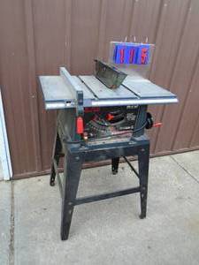 Craftsman 10 portable table saw with fence. No miter. Tested & works. As shown.