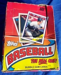 lot 15 image: Open Box of 1988 Topps Baseball Cards