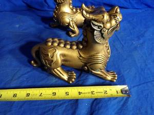 lot 37 image: Lot of 2 Chinese Feng Shui Statues