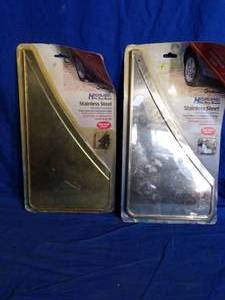 lot 120 image: Highland Stainless Steel Splash Guards