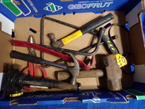 lot 172 image: Miscellaneous Box Full of Tools