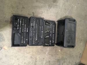 Husky Mechanics Tool Set Customer Returns See Pictures