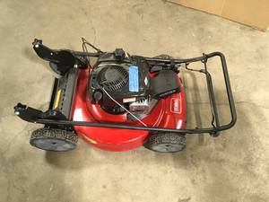 Toro 22 in.  Lawn Mower For Parts or Repair  Customer Returns See Pictures
