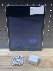 lot 2 image: 2015 Apple iPad Air 2