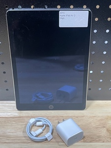 lot 5 image: 2015 Apple iPad Air 2