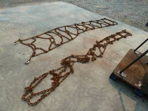 lot 15 image: Tire Chains 24 wide x 13
