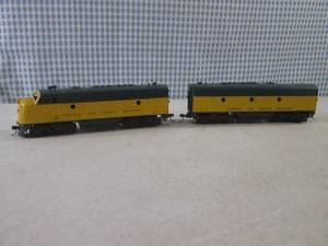 lot 5 image: (EC1) HO Scale Chicago & North West...