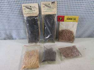 lot 96 image: (EC1) Assorted Wood Ties - See Phot...