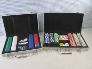 lot 128 image: (CSB) 2 Aluminum Cases of Poker Chi...