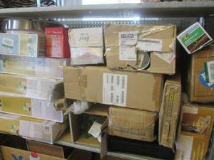 lot 227 image: (EW5) Assorted UnsoldUnclaimed Lot...