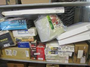 lot 228 image: (EW4) Assorted UnsoldUnclaimed Lot...