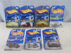 lot 253 image: (EC1) Assorted Hot Wheels In Packag...