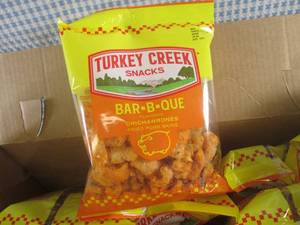 lot 305 image: (EC2) Case 12 Bags Bar-B-Que Fried ...