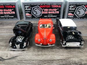 lot 303 image: 2002 NHRA Big Daddy Garlits Set of 3 Classic Cars  1940 Ford Coupe  1947 Studebaker  1955 Chevy 125 scale die cast