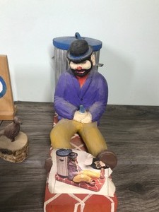 lot 363 image: Lot hand carved wood figurines
