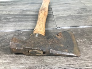lot 370 image: Antique Plumb Hammer Hatchet Axe