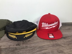 lot 373 image: Lot of hats