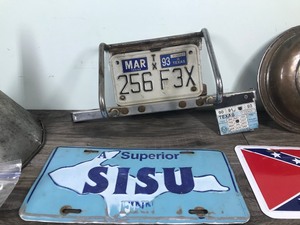 lot 386 image: Vintage car parts and misc.