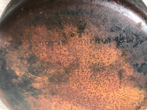 lot 396 image: Vintage 10.5 cast iron skillet